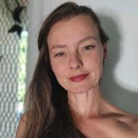 Hazel Winters's Instagram, Twitter & Facebook