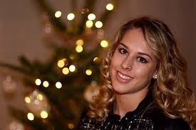 Mélanie de jesus dos santos n 3 (parfois abrégé mélanie djds) est une gymnaste artistique française, née le 5 mars 2000 à schœlcher (). Giulia Steingruber On Twitter Merry Christmas To All Of You Https T Co Cqjsa4xjkl