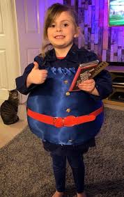 Maybe you would like to learn more about one of these? A 7 Year Old Girl Made Her Own Miss Trunchbull Costume And The Actor Who Played Matilda Responded