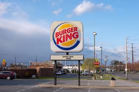 Drive Throughs Are Now A Lifeline For Fast Food Chains The New York Times