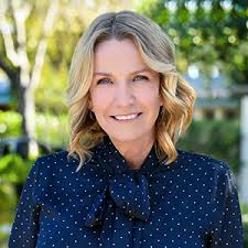 Ann McQueen, Real Estate Agent