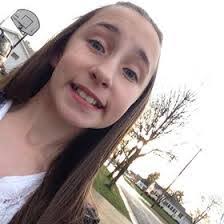 Erin Bolton's Instagram, Twitter & Facebook