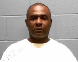 Two men sentenced in assault, robbery cases