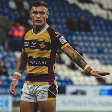 Levi released from Giants contract