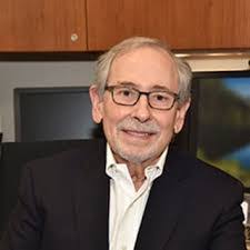 Linda Petroff's Instagram, Twitter & Facebook