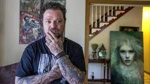 Brandon cole margera, better known as bam margera, was born on september 28, 1979 in west chester, pennsylvania, to april margera (née cole) and phil margera. Bam Margera Wird Uberfallen Und Erleidet Ruckfall Nach Neun Monaten Stern De