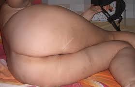 foto-private-moglie-italiana-figa-pelosa-bagnata-spiata-1