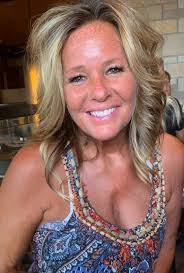 Tammy Morgan's Instagram, Twitter & Facebook