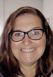 Kimberly Healey's Instagram, Twitter & Facebook