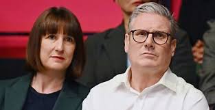 Sprightly ex ICI worker Frank celebrates 105th birthday with singalong