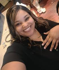 I know my worth but I just love the thrill I get when I'm delusional🙃😂