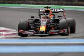 A formula one grand prix is a sporting event which takes place over three days (usually friday to sunday), with a series of practice and qualifying sessions prior to the race on sunday. Fvjwzivylhd7m