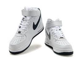 Nike Air Force 1 07 Mid Players Edition White Midnight Navy Sneakers White Womens Sneakers Navy Sneakers Sneakers Nike Air Force