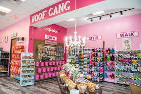 Shop chewy for the best pet supplies ranging from pet food, toys and treats to litter, aquariums, and pet supplements plus so much more! 46 Choice Pet Market Near Me Ideas In 2021 Petdedere