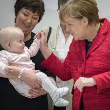 Jun 28, 2021 · die koalition im rathaus will möglichst schnell planungssicherheit, wie sie kindern und jugendlichen helfen kann, die von der pandemie stark getroffen wurden. Demografischer Wandel Brauchen Wir Wirklich Mehr Kinder Stern De