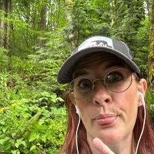 if y'all think it's 16 try again VIRAL MATH PROBLEM 82(2+2)=? 8 chase  @notchaselyons it's 14 im tired of people not knowing basic math