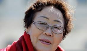 Yong Soo Lee, Japan World War II 'comfort woman,' demands Shinzo Abe  apology