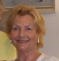 Lore Smith's Instagram, Twitter & Facebook