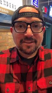 @shotzees #LiveMusic #TuesdayNight #SchoolNight Tunes at 7:00!