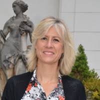 30+ "Béatrice Simpson" profiles