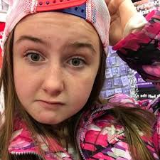 Danielle Fry (@dannicats123)