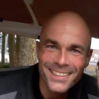 20+ Profile mit dem Suchbegriff „Broos“