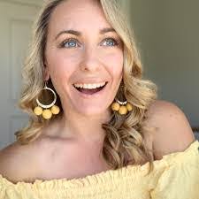 Carla Pfeffer's Instagram, Twitter & Facebook