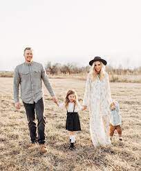 Portrait Photography Inspiration Family Family Photoshoot Outfits Family Photography Outfits Family Outfits
