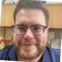 David Milks's Instagram, Twitter & Facebook