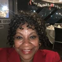 Paula Nunn's Instagram, Twitter & Facebook