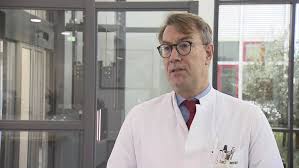 Pero, con una sola dosis de pfizer/biontech, la respuesta de anticuerpos cae al 32% para la variante delta y al 25% para la beta, según concluyó la investigación publicada en the lancet. Lambda Variante Wie Gefahrlich Ist Die Corona Mutation Experte Schatzt Ein