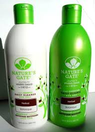 Nature's gate herbal shampoo gently cleanses hair with the perfect blend of herbs and botanicals. 11 Best 3 Pack Maui Moisture Shampoo Conditioner Coconut Milk For Dry Hair 13 Oz Ideas In 2021 Maui Moisture Conditioner Moisturizing Shampoo