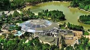 Whether you want to relax or be active, at center parcs the choice is yours. Center Parcs Un Adolescent De 15 Ans Tue Dans Un Accident De Voiturette