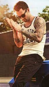 20 Best Men Haircuts Amerikanische Horrorgeschichten Adam Levine Haarschnitt Manner