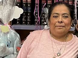 Fundraiser by Fatima Rosales : Help my mom pay for medical expenses.