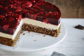 Backen, dann den kuchen bei 160° (umluft 140°) weitere 50 min. Himbeer Mascarpone Torte Sallys Blog