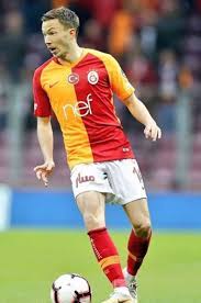 Maybe you would like to learn more about one of these? 2015 16 Martin Linnes Molde Futbol Aslanlar