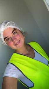 G'day all, My partner (Caitlyn, 23, Aussie) and I (Charlie, 22, English)  are currently looking for work. We both have experience working