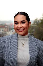 Ashley Debolt's Instagram, Twitter & Facebook