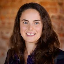 Tica Tuesdays is pleased to feature Kelly Henriquez!