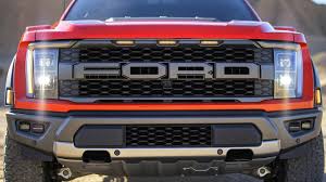 The standard includes trailer reverse guidance. 2021 Ford F 150 Raptor V8 Ford F150 Raptor 2021 And 2022 4k Youtube