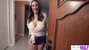 My New Stepmom Is A Nympho - S1:E3