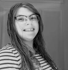 A storefront in south Springfield that's been empty for nearly five years  will soon be home to Boot Barn. The Califonia-based retailer is one of the  largest Western wear retailers in the