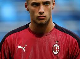 Official: AC Milan Loan Out Young Goalkeeper To Reggina