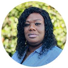 Lashay Holley's Instagram, Twitter & Facebook