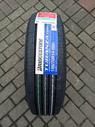 Soal kualitas ban mobil buatan bridgestone ini sudah tidak perlu diragukan lagi, karena sudah terbukti dengan digunakannya sebagai bawaan dari. Bridgestone Turanza T005a 185 70 R14 Ban Mobil Avanza Xenia Lazada Indonesia