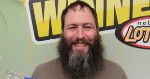 Single dad snags $1 million Mega Millions prize