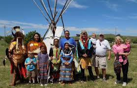 Films featuring native american characters as protagonists or prominent cast members. 10 Places For Native American Vacation Experiences With Your Family