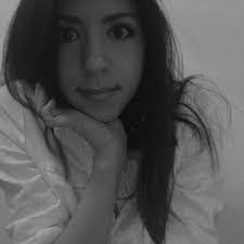 Diana Gleaton's Instagram, Twitter & Facebook