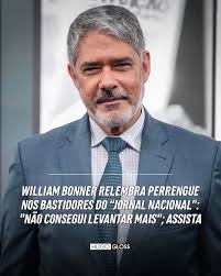 Durante o #JornalNacional desta quinta-feira (24), William Bonner quebrou o  protocolo para relembrar um episódio marcante que passou no telejornal.  Enquanto César Tralli falava ao vivo de Roma sobre a morte do